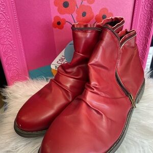 Red Ankle Boots with Zipper